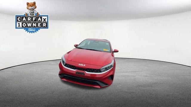 Thumbnail: 2023 Kia Forte - 3
