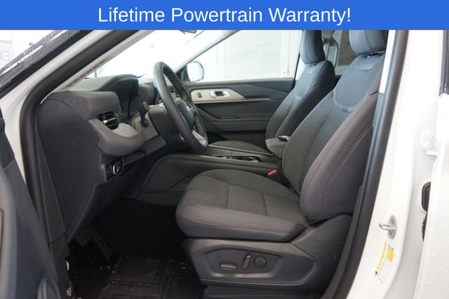 Thumbnail: 2026 Ford Explorer - 21