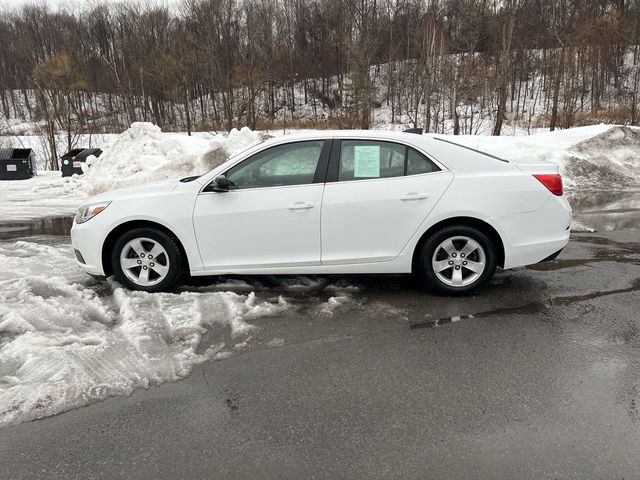 Thumbnail: 2015 Chevrolet Malibu - 12
