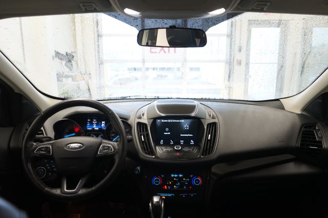 Thumbnail: 2019 Ford Escape - 29