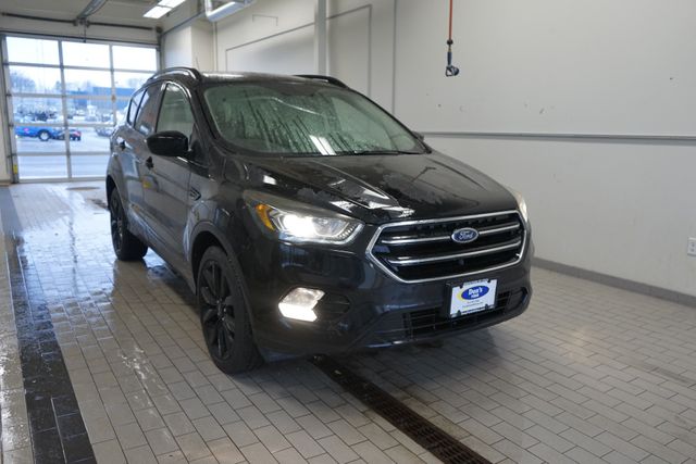 Thumbnail: 2019 Ford Escape - 16