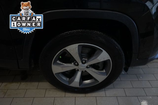 Thumbnail: 2022 Jeep Cherokee - 15