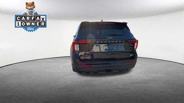 Thumbnail: 2026 Ford Explorer - 8