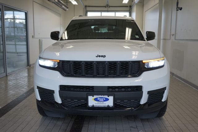Thumbnail: 2021 Jeep Grand Cherokee L - 17
