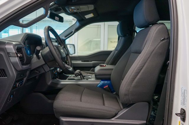 Thumbnail: 2025 Ford F-150 - 13