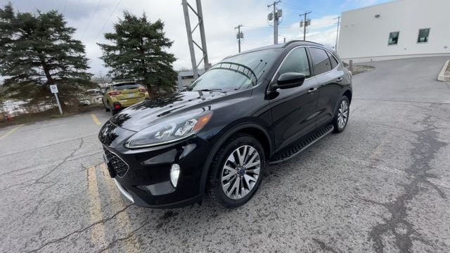 Thumbnail: 2022 Ford Escape - 5