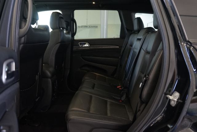 Thumbnail: 2018 Jeep Grand Cherokee - 21