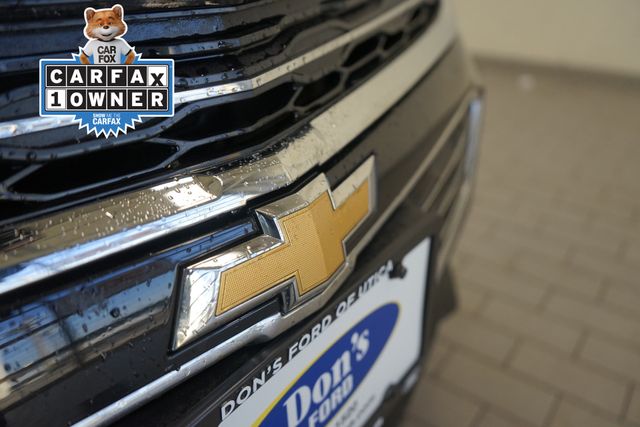 Thumbnail: 2017 Chevrolet Malibu - 18