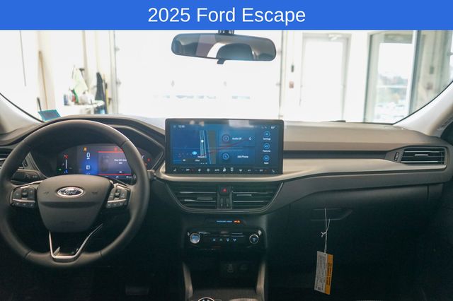 Thumbnail: 2025 Ford Escape - 30