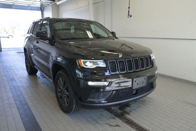 Thumbnail: 2018 Jeep Grand Cherokee - 8