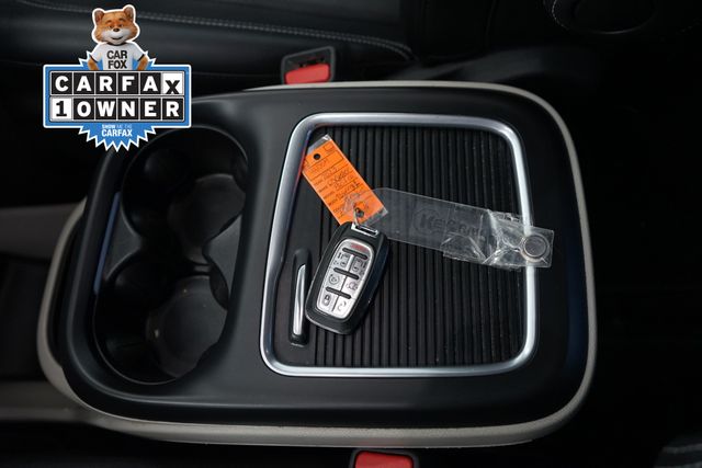 Thumbnail: 2023 Chrysler Pacifica - 24