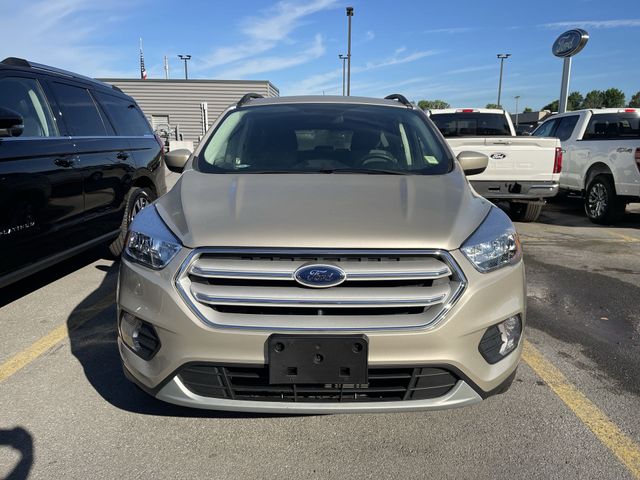 Thumbnail: 2018 Ford Escape - 10