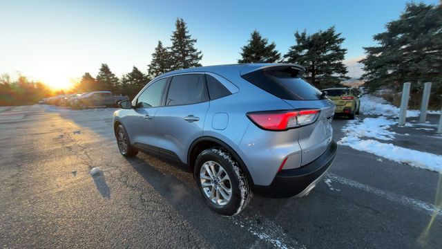 Thumbnail: 2022 Ford Escape - 7