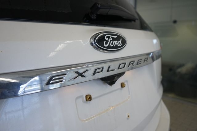 Thumbnail: 2017 Ford Explorer - 13