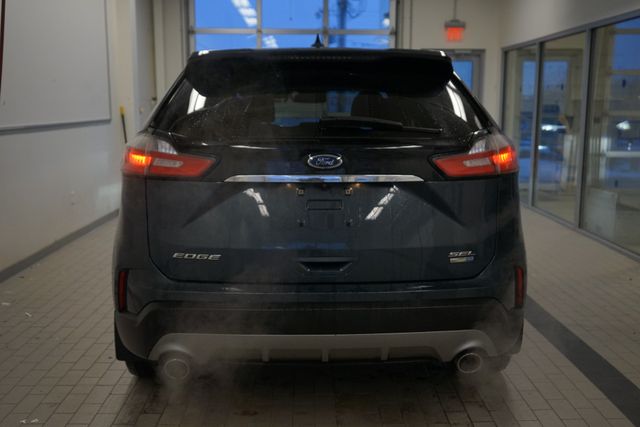 Thumbnail: 2019 Ford Edge - 3