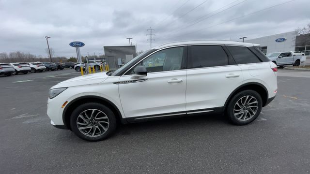 Thumbnail: 2022 Lincoln Corsair - 6