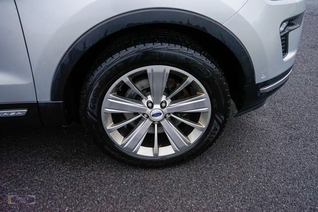 Thumbnail: 2018 Ford Explorer - 9