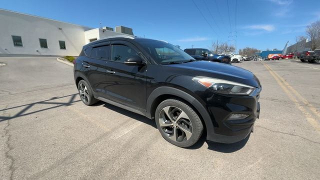 Thumbnail: 2017 Hyundai Tucson - 2