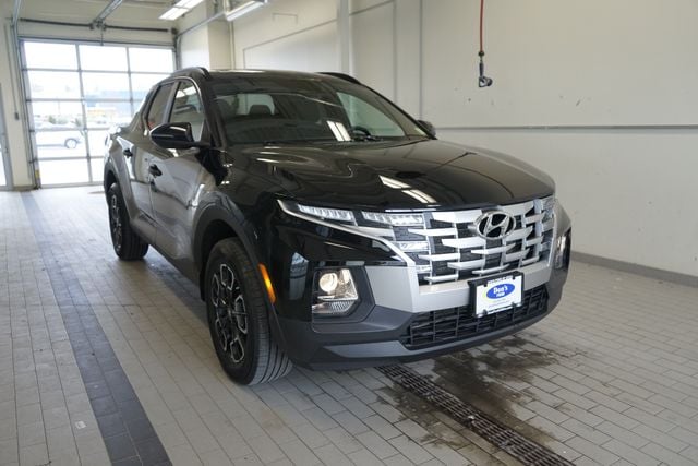 Thumbnail: 2022 Hyundai Santa Cruz - 16