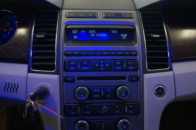 Thumbnail: 2011 Ford Taurus - 21