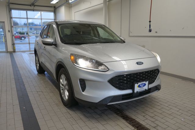 Thumbnail: 2020 Ford Escape - 16