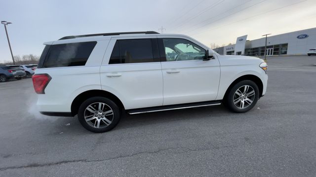 Thumbnail: 2023 Ford Expedition - 10