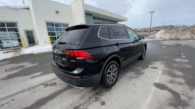 Thumbnail: 2019 Volkswagen Tiguan - 9