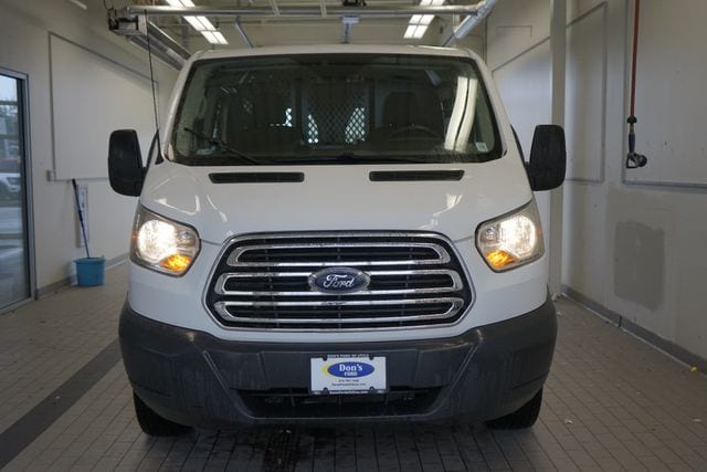 Thumbnail: 2018 Ford Transit Series - 16