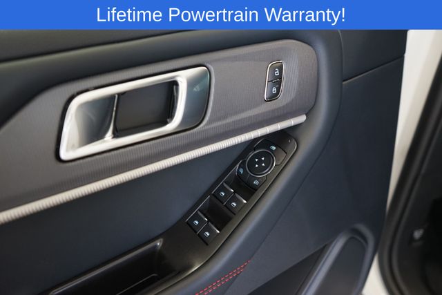 Thumbnail: 2025 Ford Explorer - 12