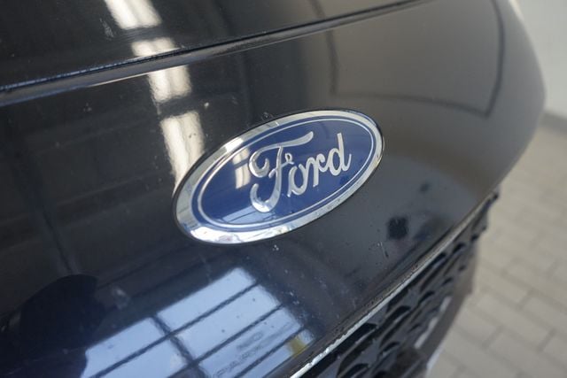 Thumbnail: 2020 Ford Escape - 19