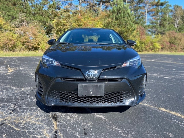 Used 2019 Toyota Corolla SE with VIN 2T1BURHE0KC195608 for sale in Norwalk, OH