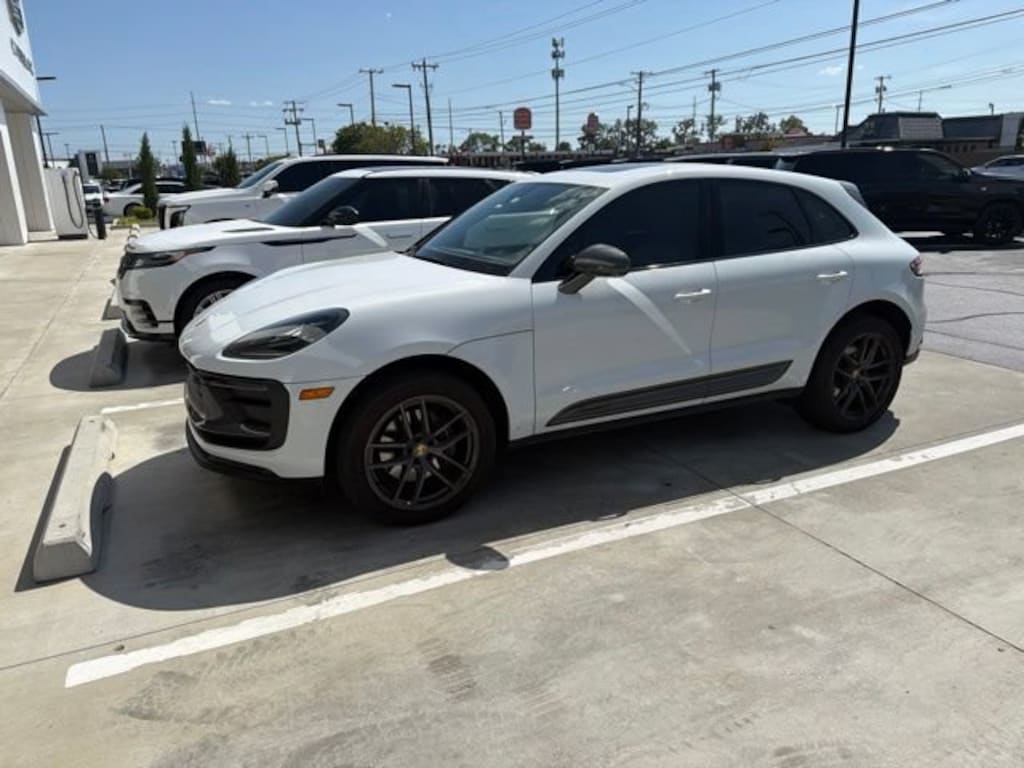 Used 2025 Porsche Macan