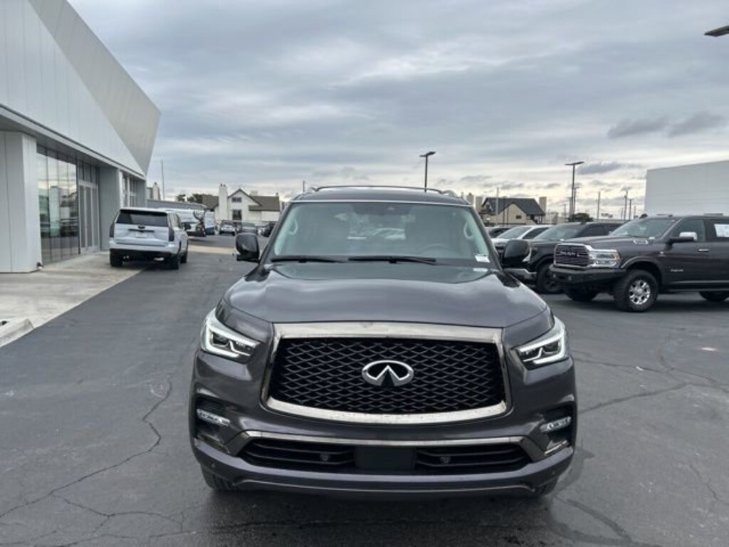 Used 2024 INFINITI QX80 Premium Select