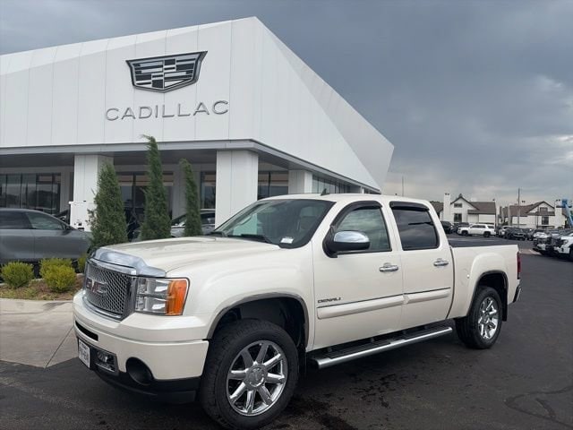 2012 GMC Sierra 2WD Crew Cab Short Box's photo