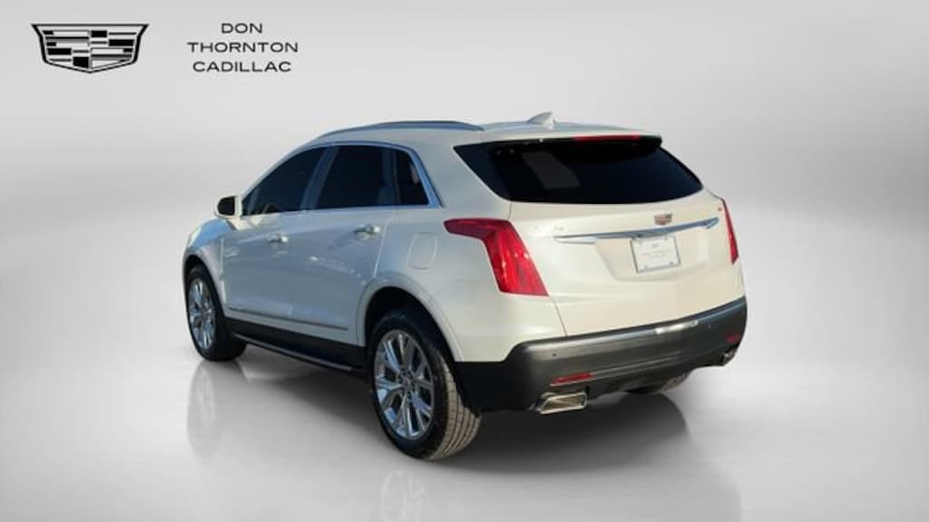 Used 2017 CADILLAC XT5 Luxury FWD SUV