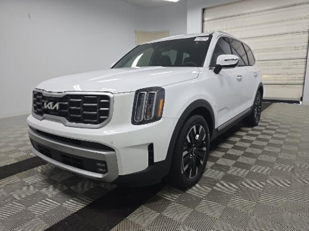 Used 2023 Kia Telluride SX