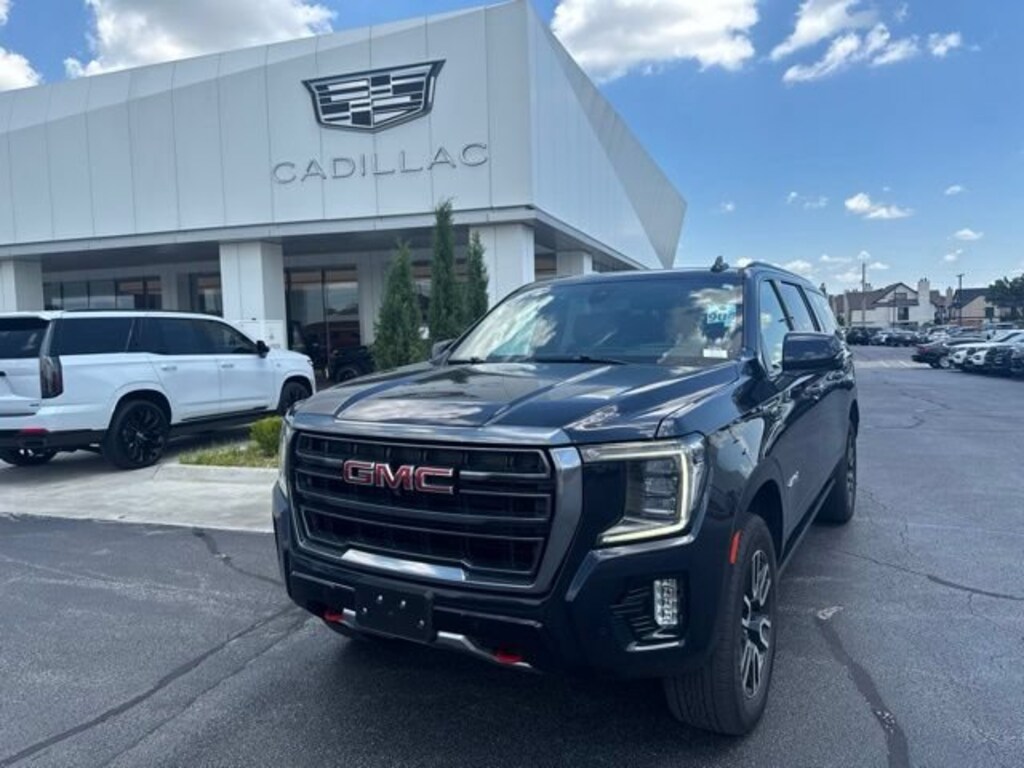 Used 2022 GMC Yukon XL AT4 SUV