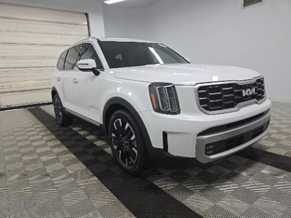 Used 2023 Kia Telluride SX
