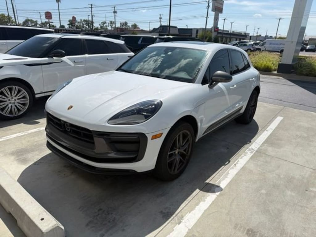 Used 2025 Porsche Macan