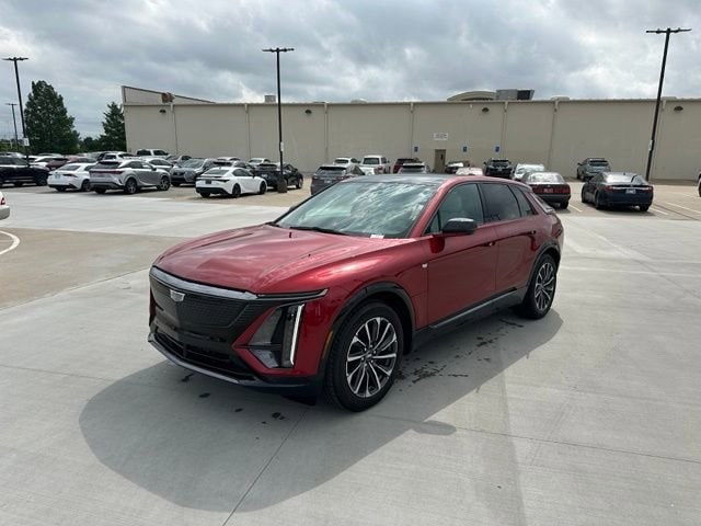 2024 CADILLAC LYRIQ SUV 