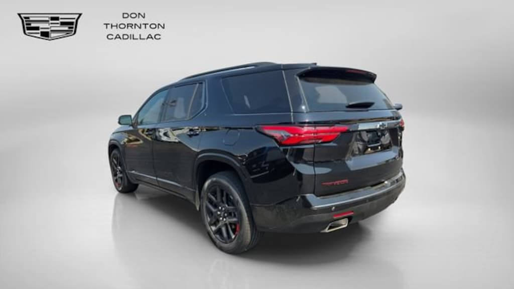 Used 2023 Chevrolet Traverse Premier SUV