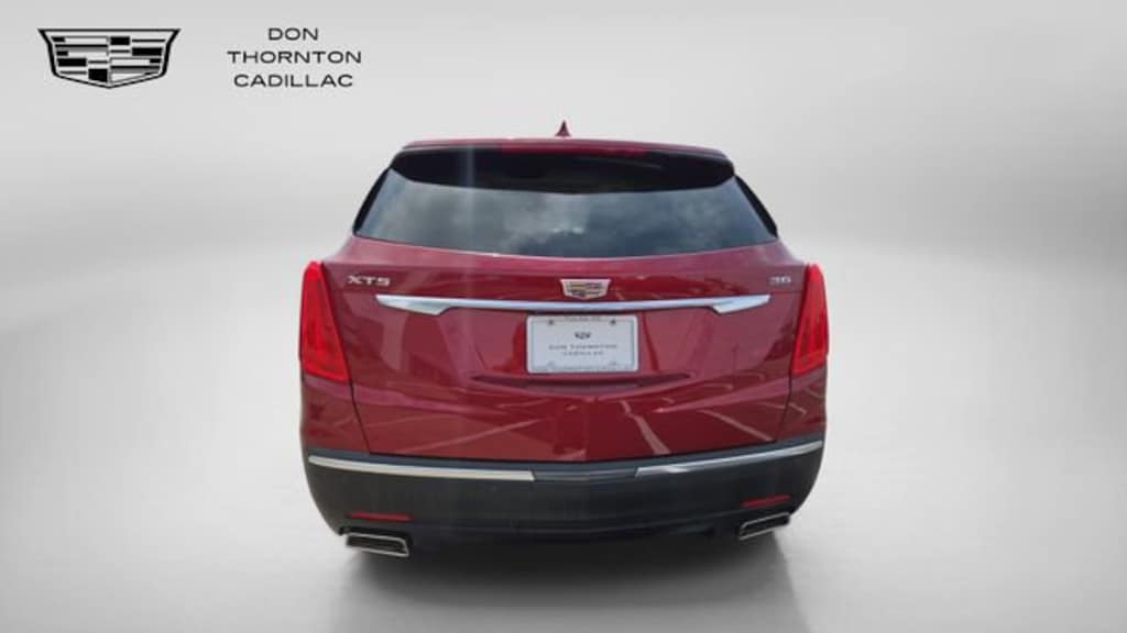 Used 2019 CADILLAC XT5 Premium Luxury FWD SUV