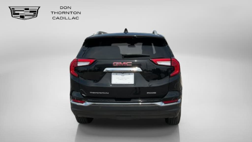 Used 2023 GMC Terrain SLT SUV