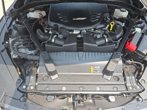 2023 Cadillac CT4 V-Series Blackwing - Photo 16
