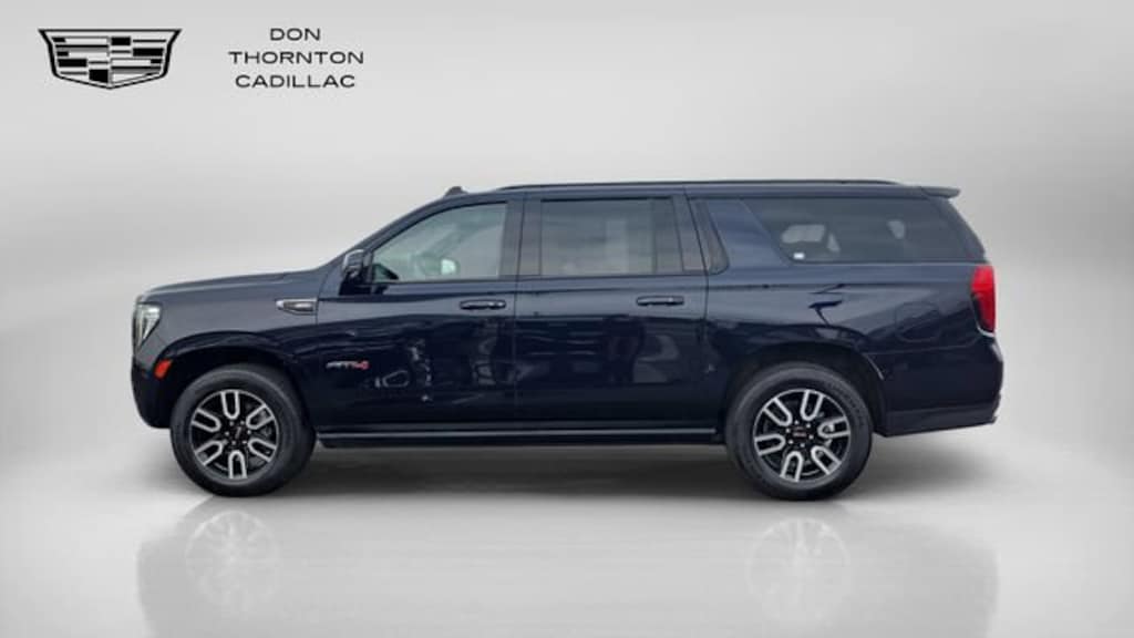 Used 2022 GMC Yukon XL AT4 SUV