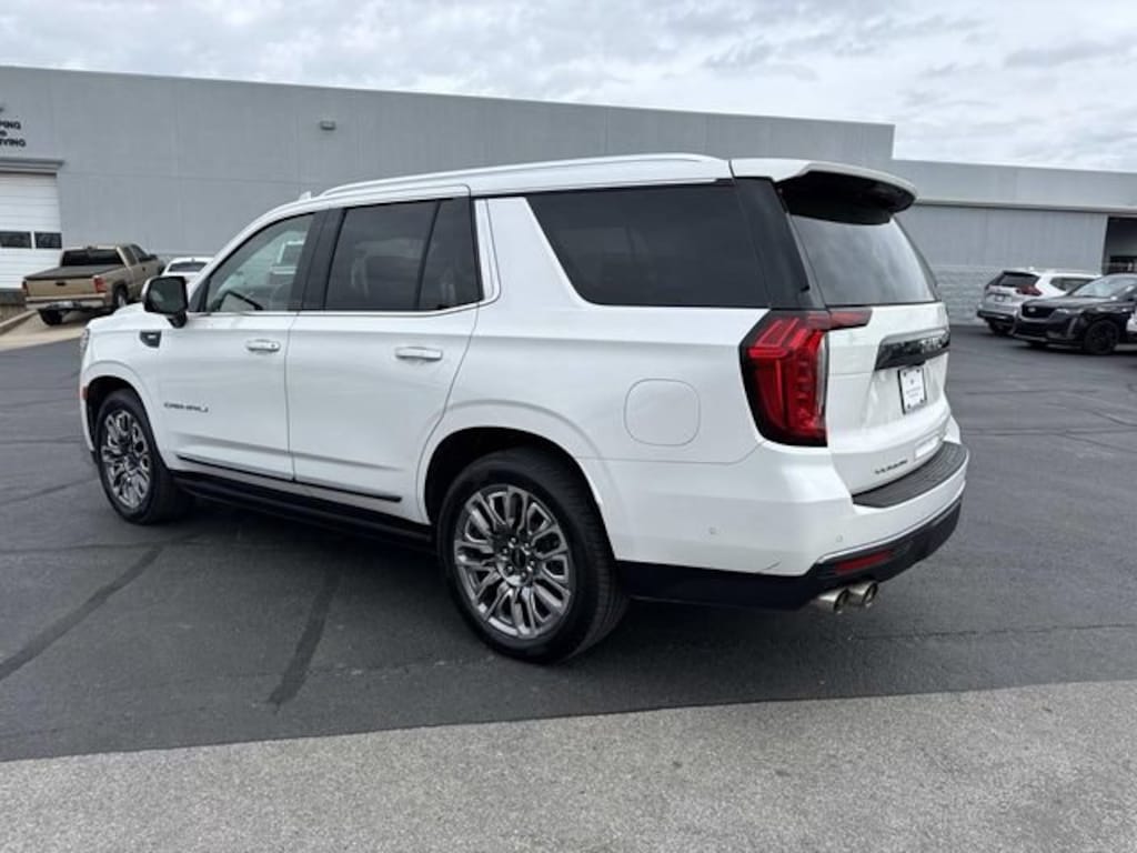 Used 2023 GMC Yukon Denali Ultimate SUV