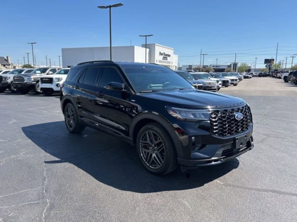 Used 2025 Ford Explorer ST-Line
