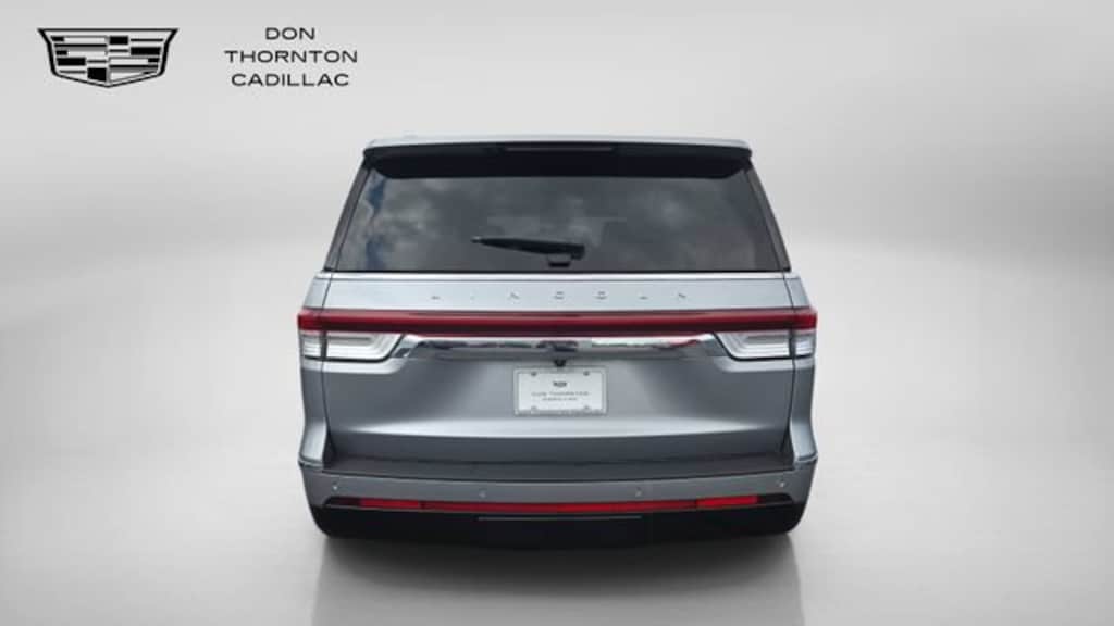 Used 2024 Lincoln Navigator Premiere