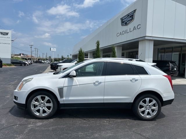 2016 Cadillac SRX FWD Performance Collection's photo