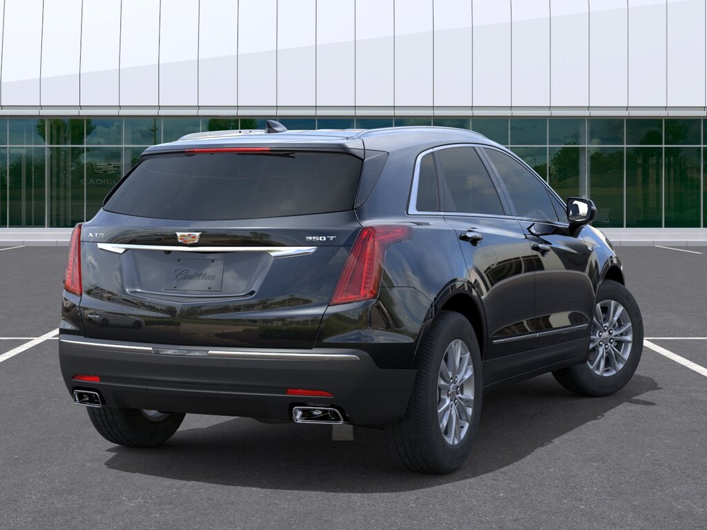 New 2026 CADILLAC XT5 Luxury SUV